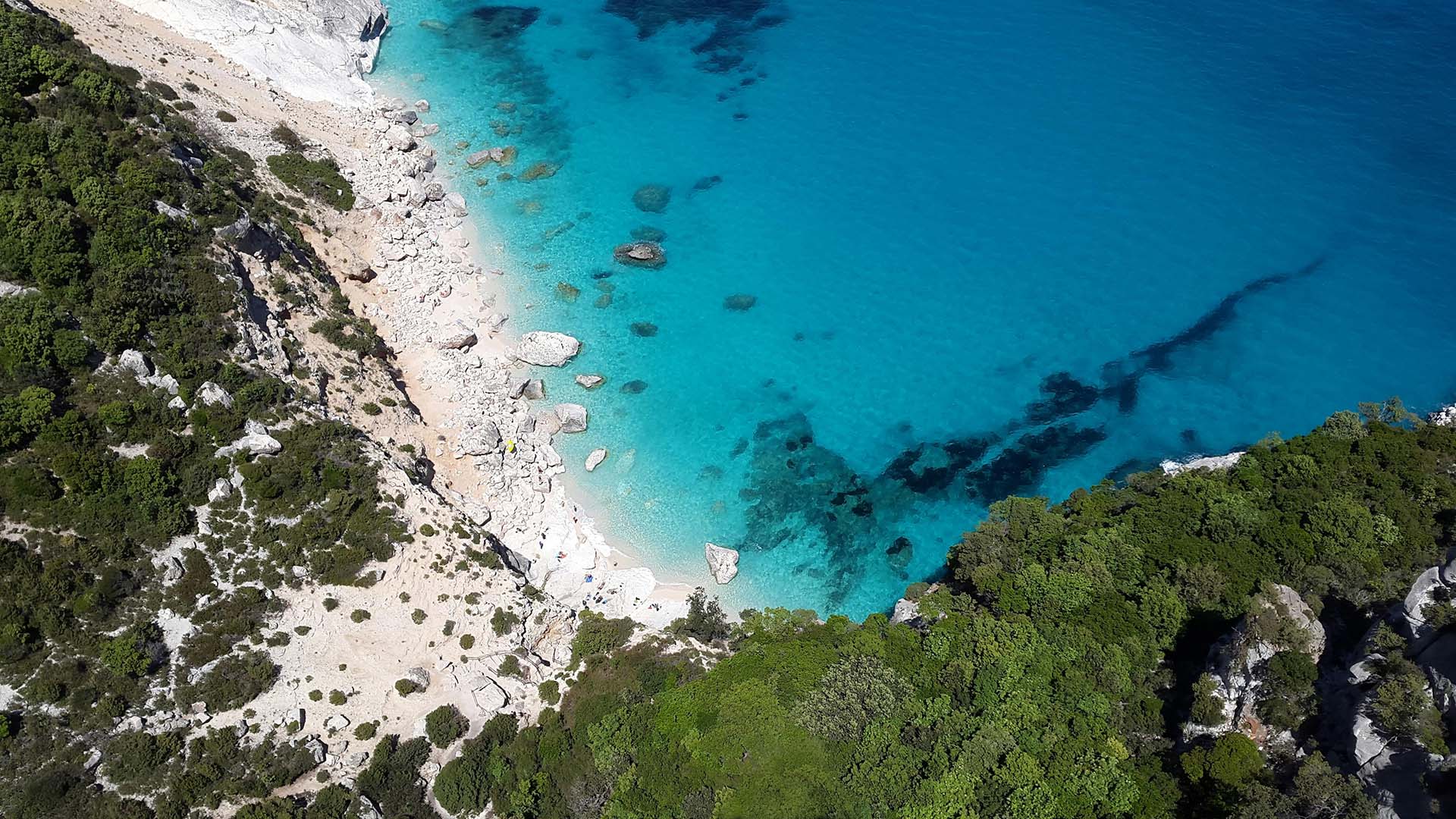 vista dall'alto della costa Smeralda